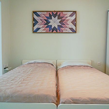 Smyrnis Apartments Ermupoli Pokoj fotografie