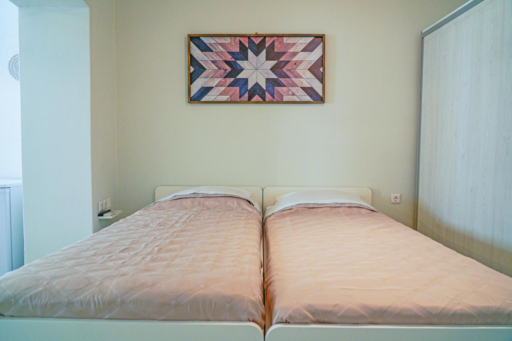 Smyrnis Apartments Ermupoli Pokoj fotografie